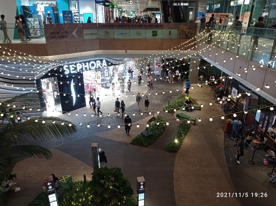 Singapore Shopping Mall
